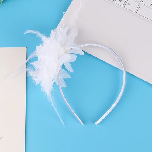 Large fascinator women - large,