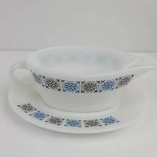 Vintage 1960's Pyrex JAJ