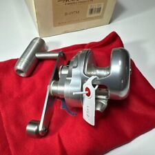 ACCURATE BOSS 197 MAGNUM Twin Drag Reel Unused