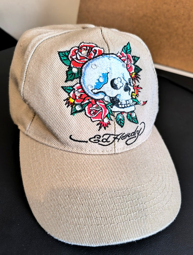 Embroidered cap beige skull - cap,