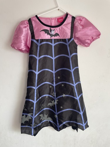 Disney junior vampirina - disney,
