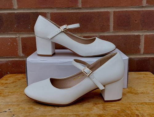 Womens cream white block - block, heels