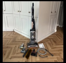 Shark Duo Clean AX910UK Powered Lift Away Upright Vacuum Cleaner + accessories 