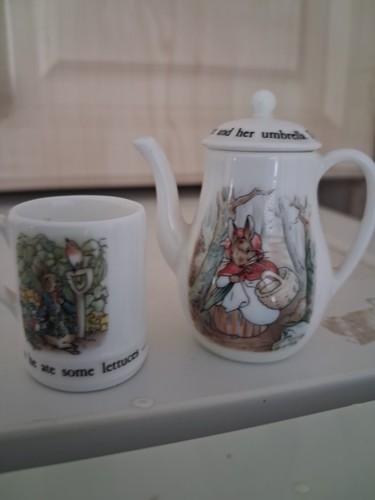 Rare wedgewood miniture peter - rare,