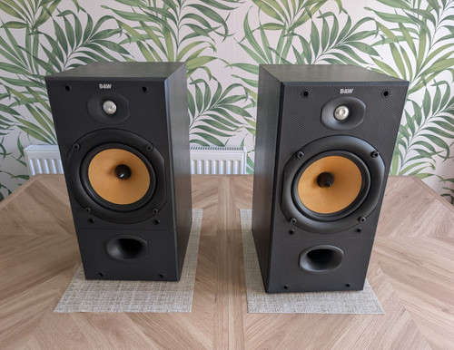 Dm602 pair 120w - b&w, 8