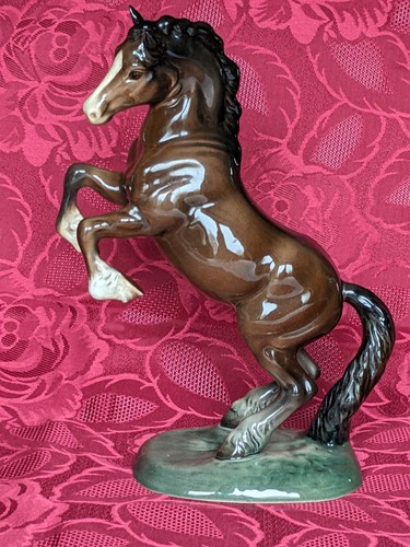 1971 beswick rearing - beswick,