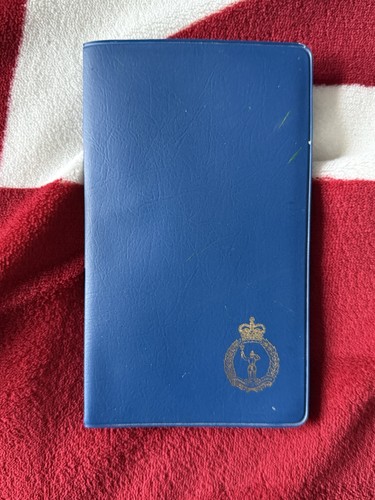 Vintage 1984 royal - 1984, observer