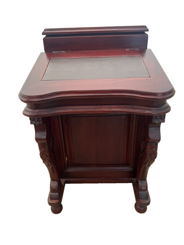 Vintage davenport captain - vintage, captain's
