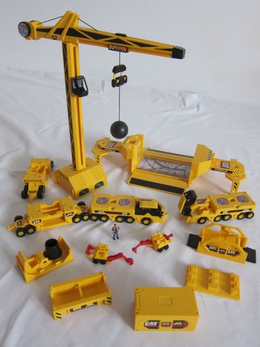 Mega rig matchbox cat 1997 - mega,