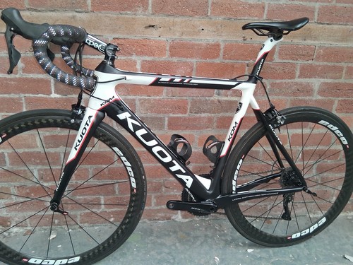 Kuota kom carbon road bike - kuota,