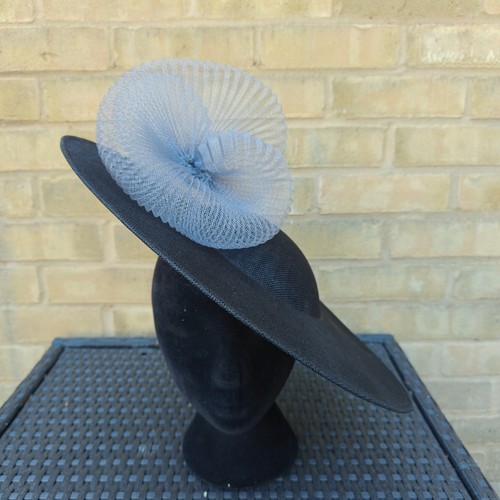 Black grey flower wide - black,