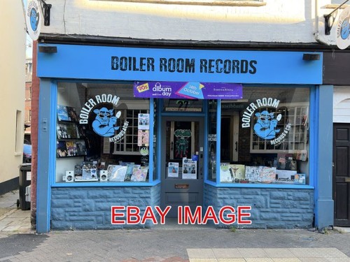Photo boiler room records - photo,