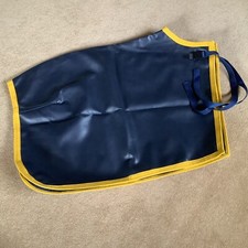 Navy and mustard yellow waterproof quarter sheet to fit approx 15.3hh horse