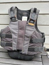AIROWEAR Equestrian Body Protector Teen Outlyne. Size: T2 Slim Regular