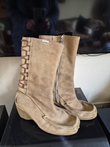 Kickers stone coloured knee - stone,