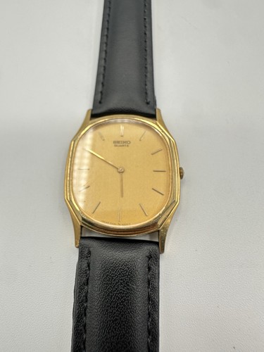 Vintage 1983 seiko quartz - vintage,