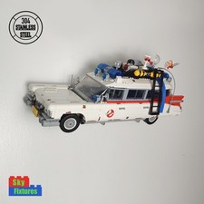 Wall mount bracket for LEGO