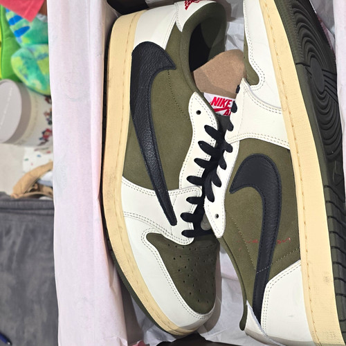 Nike travis scott air jordan - x,