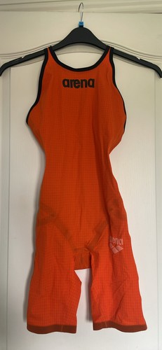 Arena carbon pro - carbon, back
