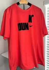 Nike Dri-Fit Dunk Graphic