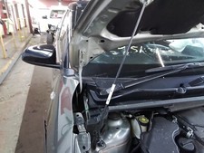 BONNET HINGE RH TOYOTA AYGO X