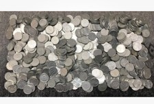 Japan: 1,850 x 1 Yen coins circulated condition. 1,850 Yen Total Face Value. JPY