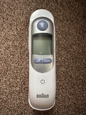 Braun ThermoScan 7 Ear Thermometer Age Precision Technology Colour Coded Baby ++