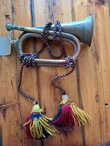 World war bugle - world,