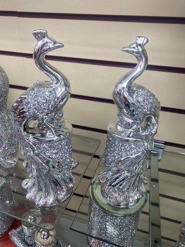 Crushed diamond peacock - diamond,