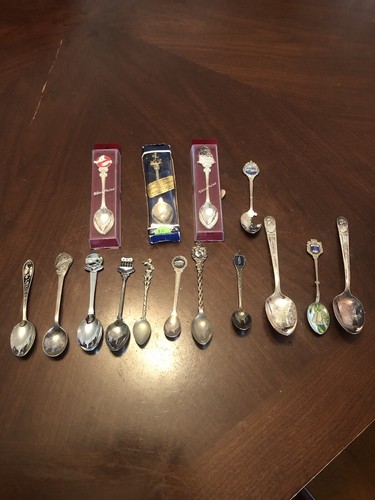 Vintage souvenir spoons - souvenir,