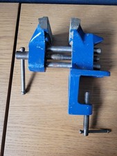 RECORD V75 PORTABLE TABLE