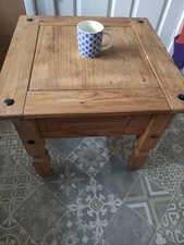 Side table - Mexican Pine 