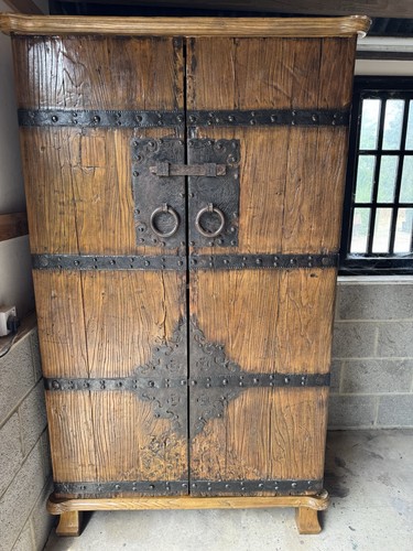 Traditional asian solid wood - traditional,