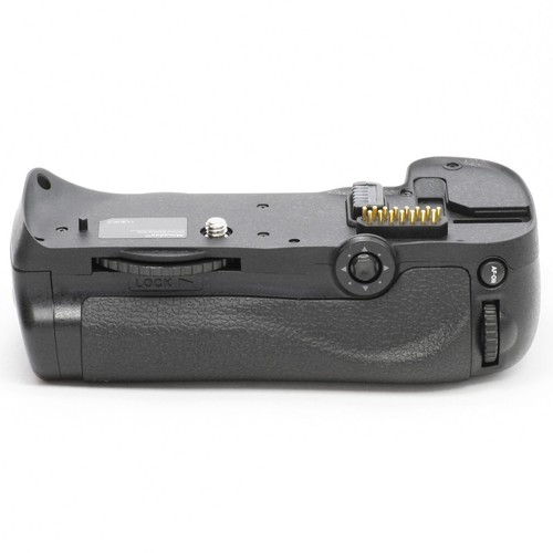 D10 vertical battery grip - mb-d10,