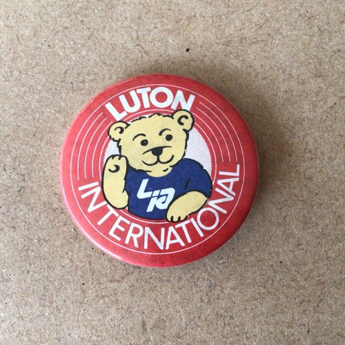 Luton international airport - international,