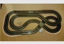 Large Scalextric Digital Track Set, 8x4, 3x Porsche Cars, Excellent Condition. 