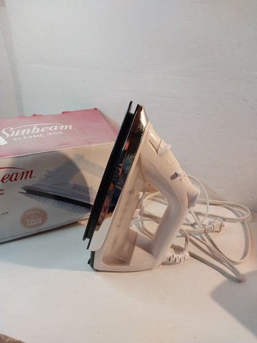 Sunbeam 1200w classic iron - classic, w/