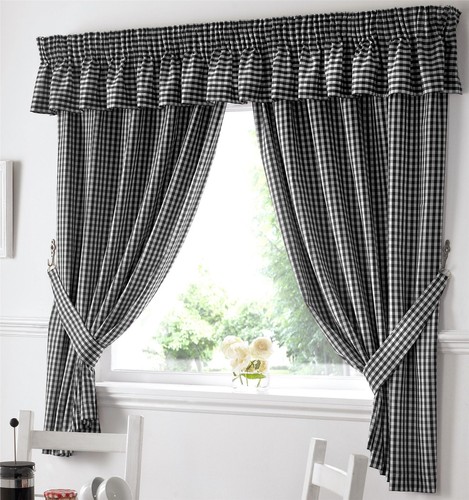 Gingham kitchen curtains - kitchen,