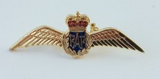 RAF ENAMEL LAPEL PIN BADGE