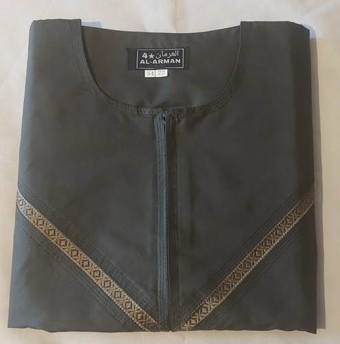 Dark green jubbah thobe - green,
