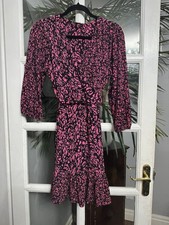 Flattering Stretchy dress size