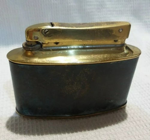 Vintage table lighter - table,