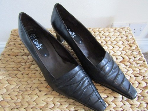 Caprice court size - , 8