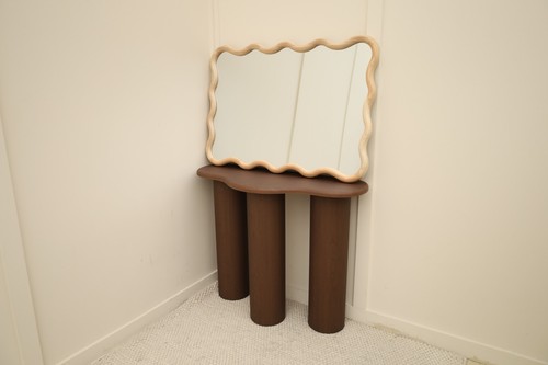 Light wood wavy retro wall - light,