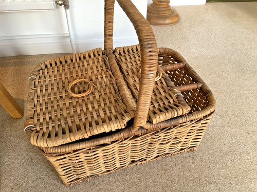Vintage wicker picnic - wicker,