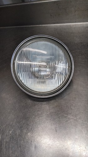Kawasaki zr750 headlight - kawasaki,