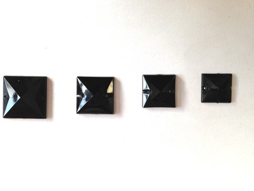 Jet black square shape - jet,