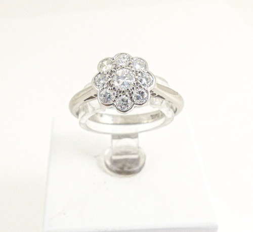 18ct white gold diamond ring - gold,
