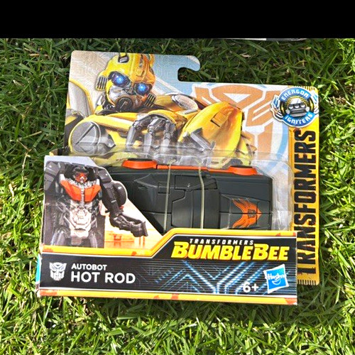 Hasbro transformers bumblebee - transformers,