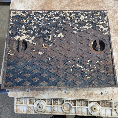 Reclaimed cast iron manhole - reclaimed,